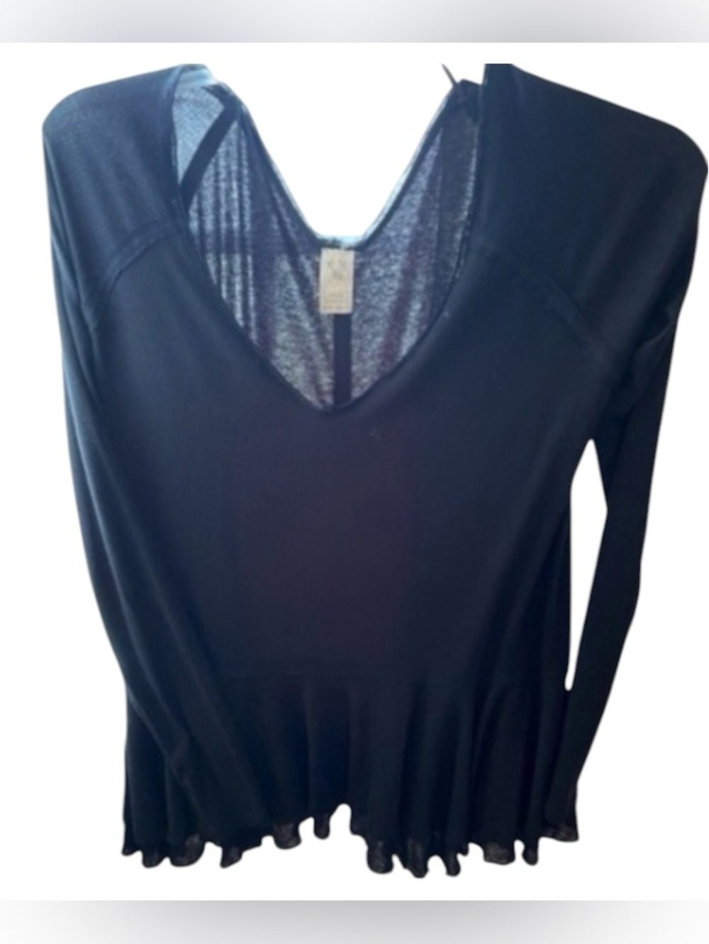 Free People”We the Free”Long Sleeve Top w/Frayed distressed hemline. 
NWT